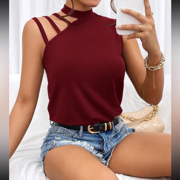 Boho cutout waffle knit tank top - Picture 4 of 12